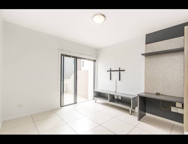 1 BEDROOM APARTMENT RENTED IN RIVONIA